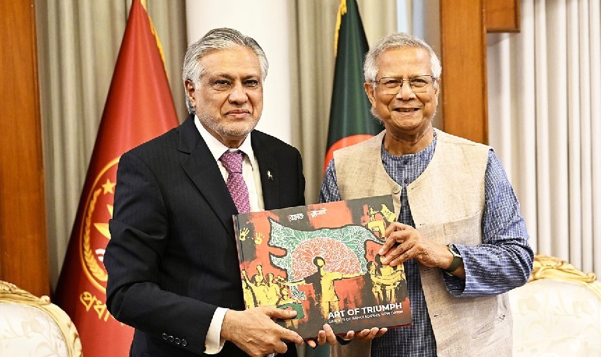 প্রধান উপদেষ্টা ও পাকিস্তান উপপ্রধানমন্ত্রীর বৈঠক: সার্ক পুনরুজ্জীবনের ওপর গুরুত্বারোপ করলেন ড. ইউনূস